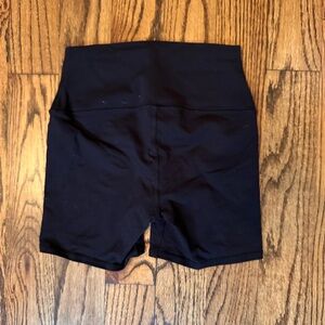 Black Women's Alo Bike Shorts